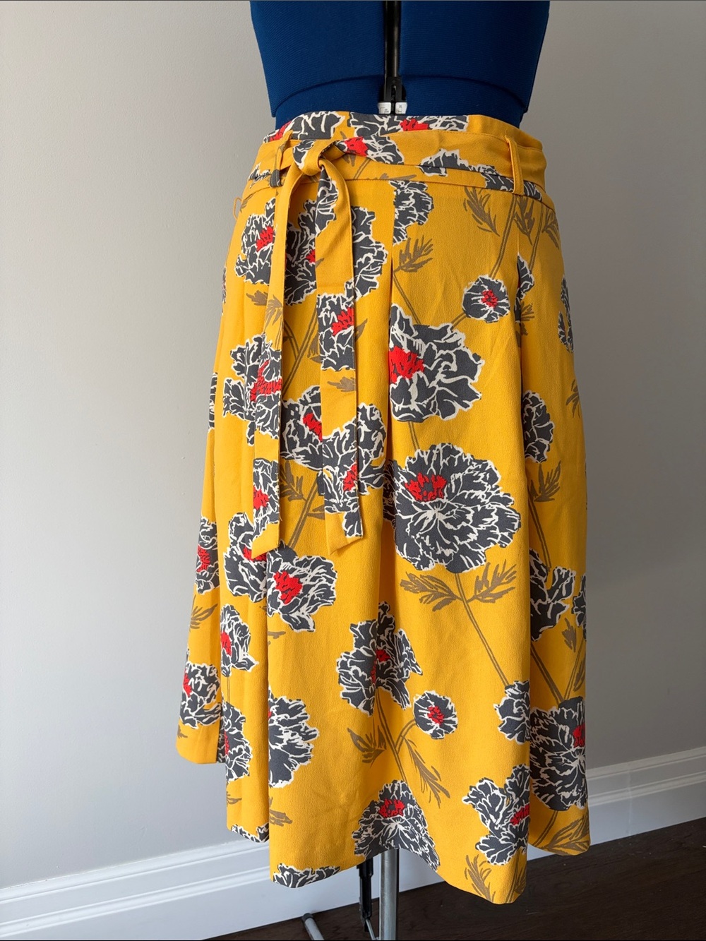 Banana Republic Mustard Floral Tie-Waist Skater Skirt